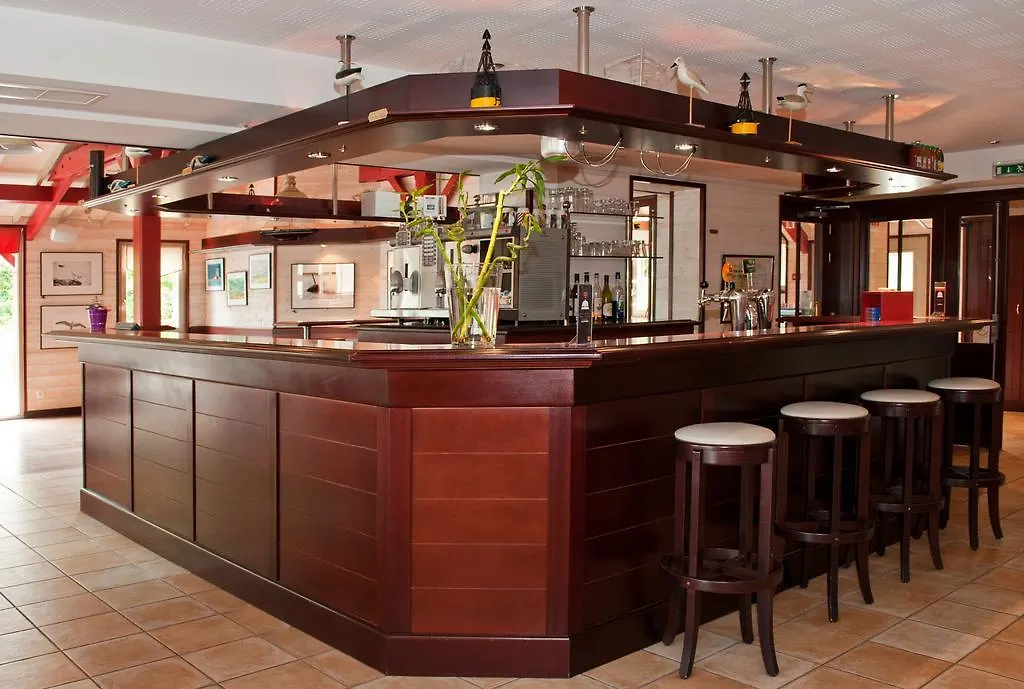 Kyriad Saint-Malo Dinard La Richardais Hotel